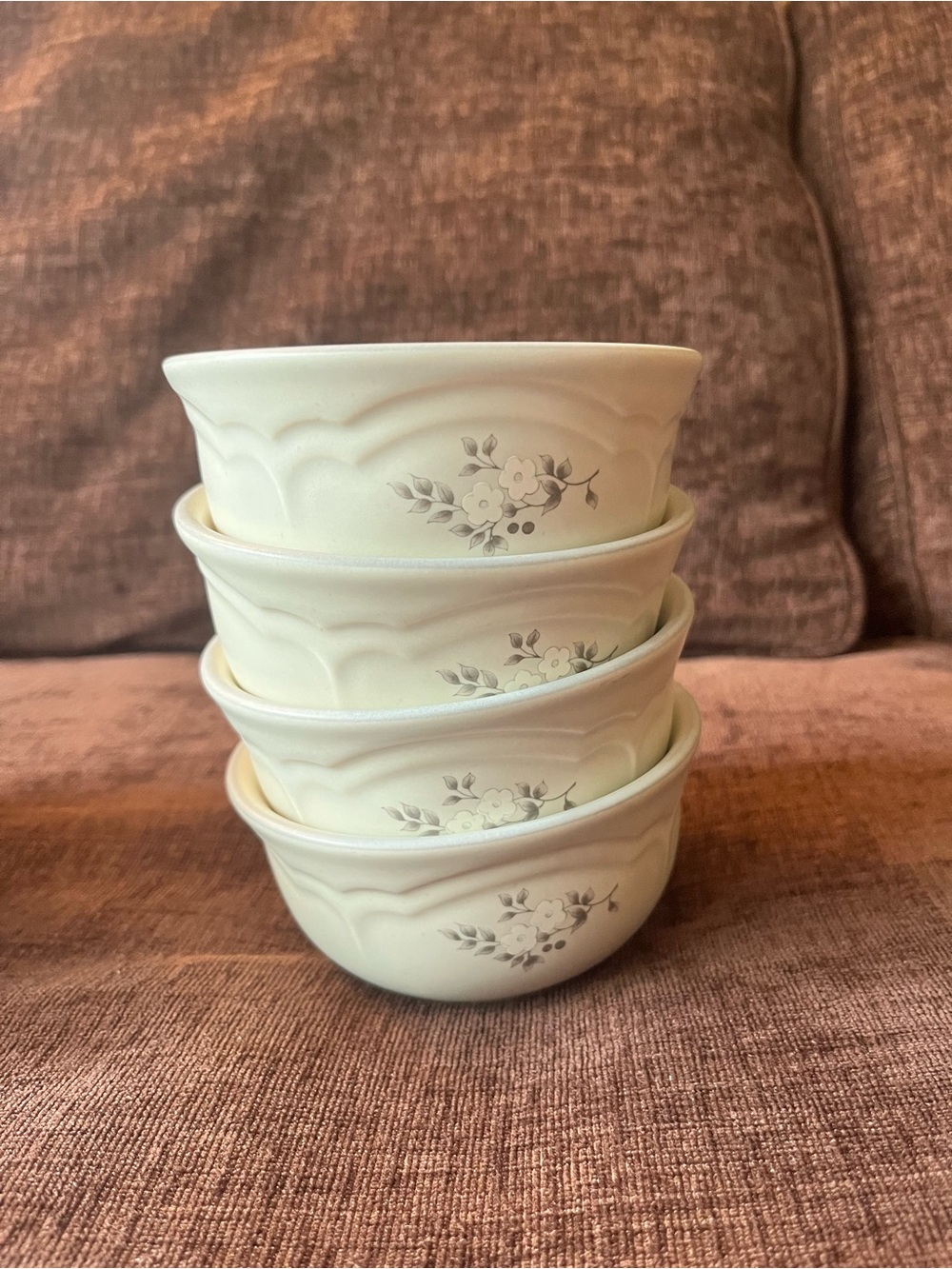 Set of Four Vintage Pfaltzgraff Heirloom Fruit Bowls with floral decal 4-1/4"